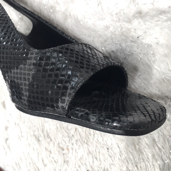 Vintage snakeskin square shoe - Picture 2 of 8